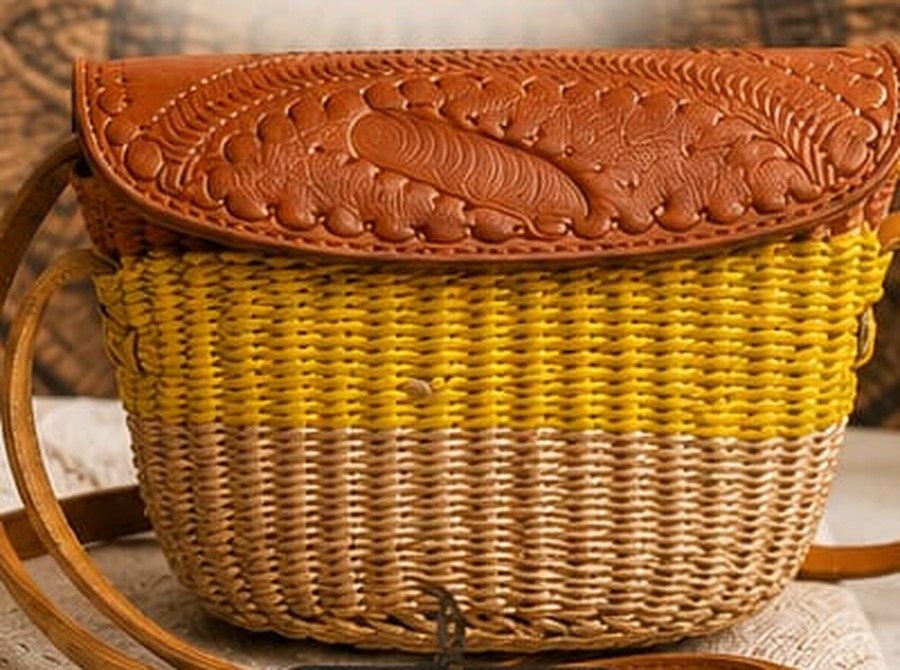 Zawadi — Mini Crossbody